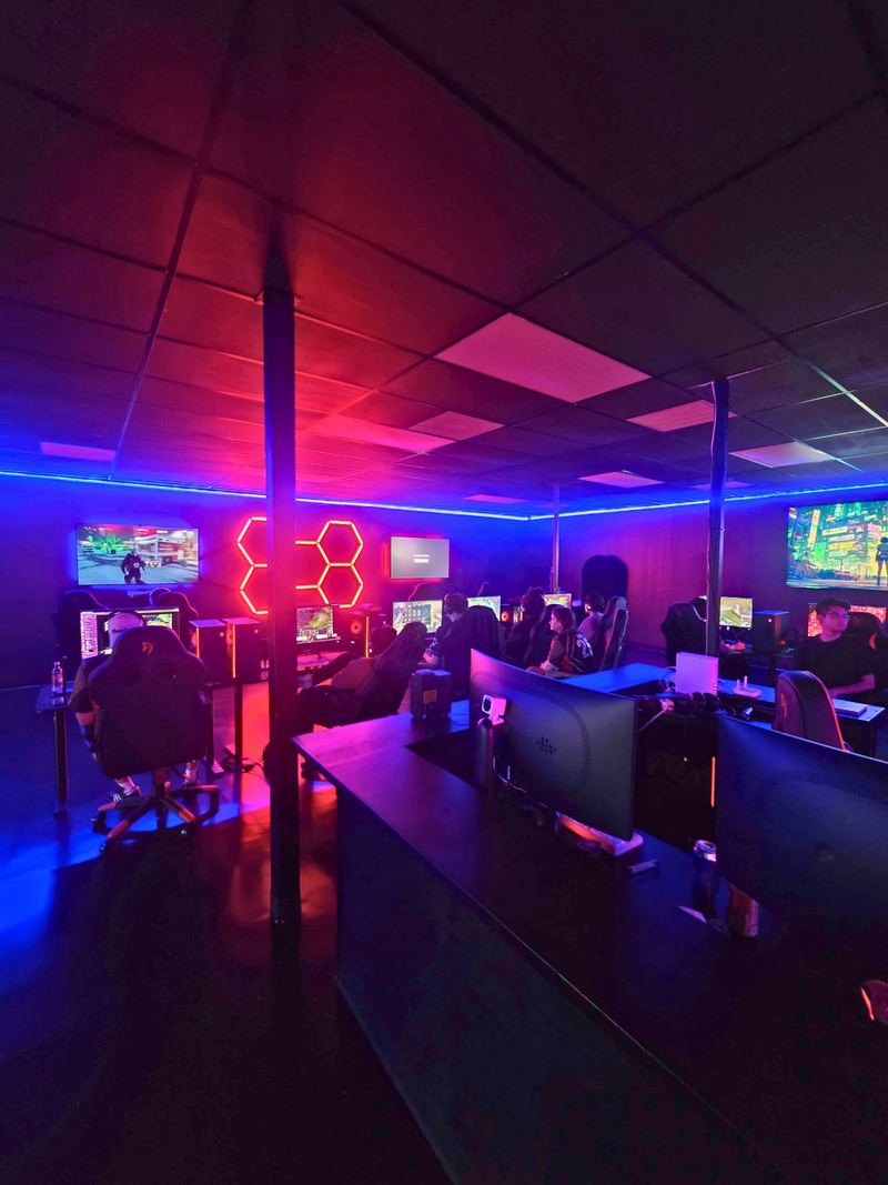 Competitive Esports