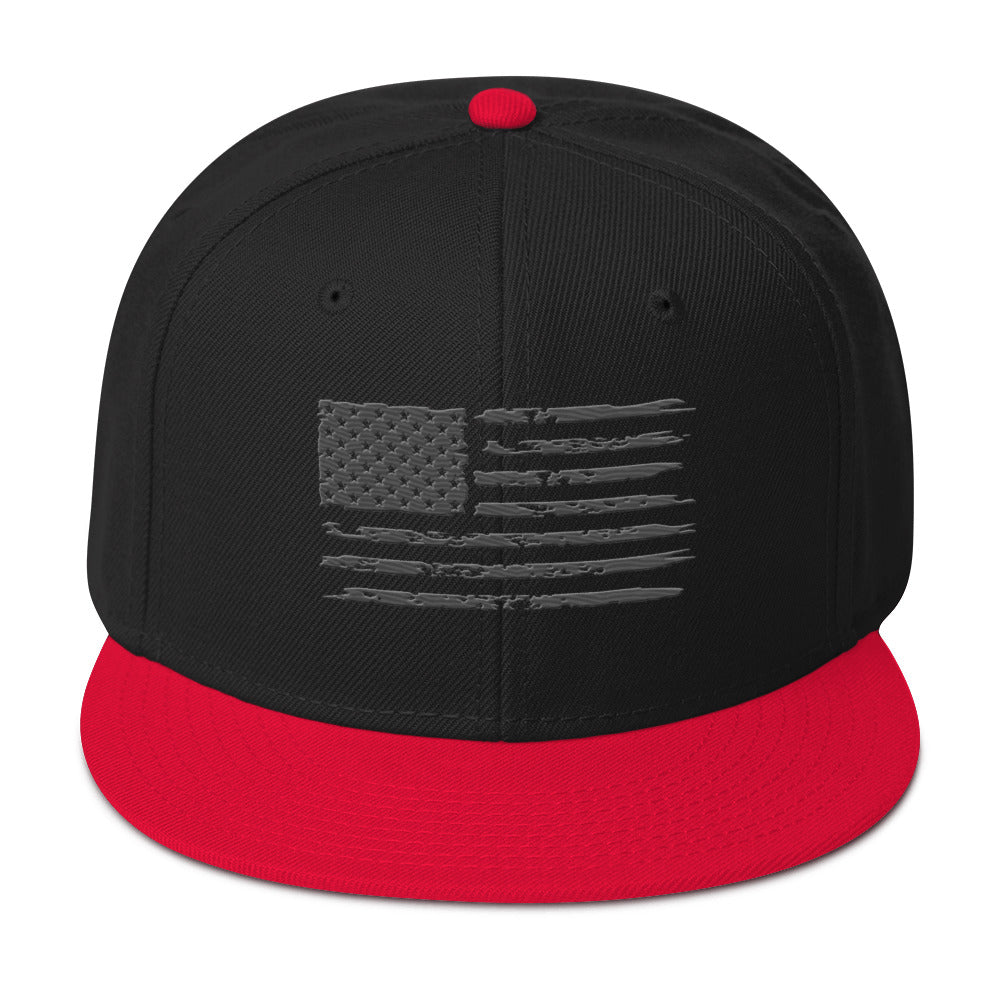 Gorra snapback con bandera estadounidense